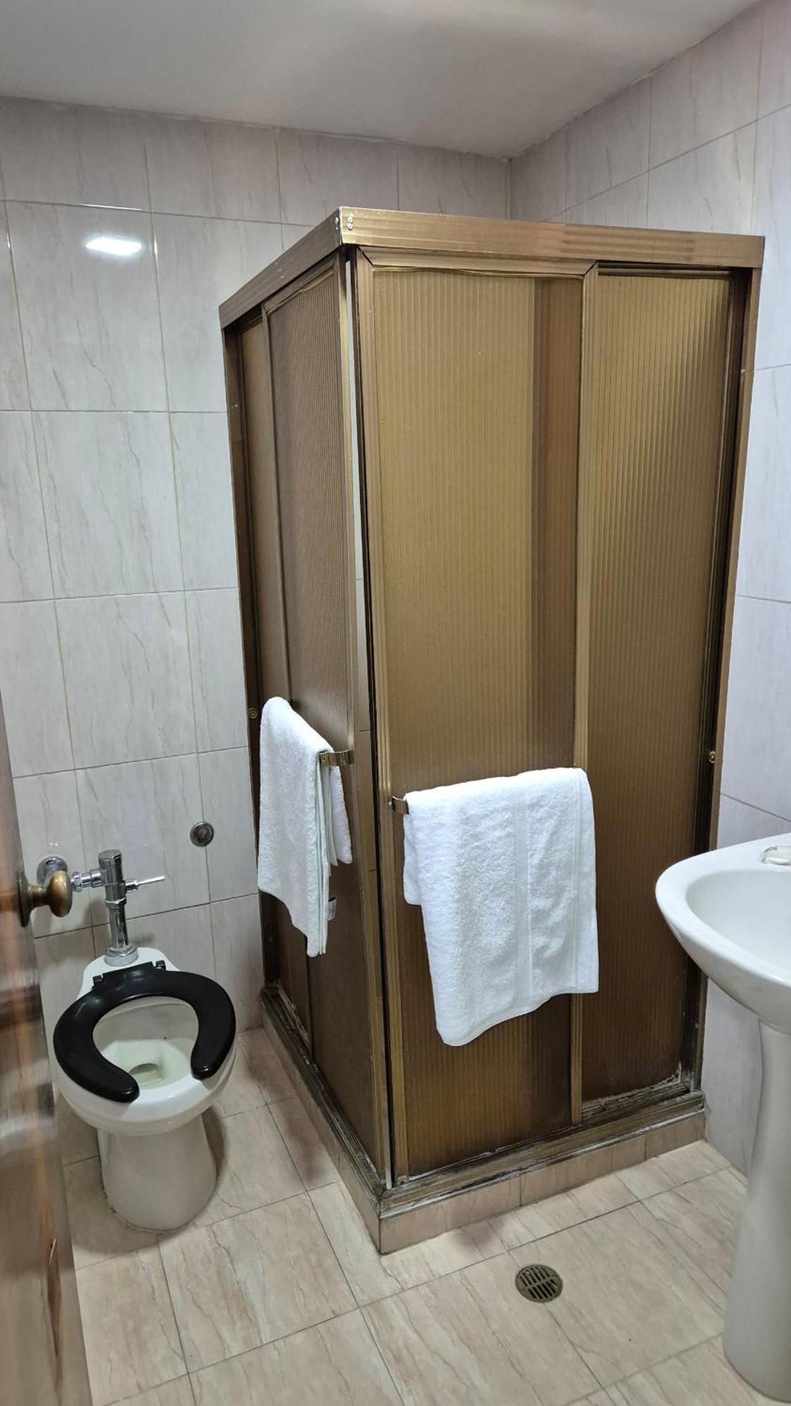 Hotel Grand Galaxie Каракас Экстерьер фото