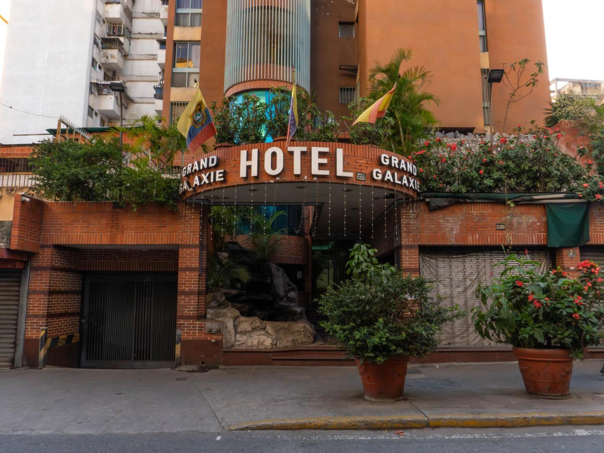 Hotel Grand Galaxie Каракас Экстерьер фото