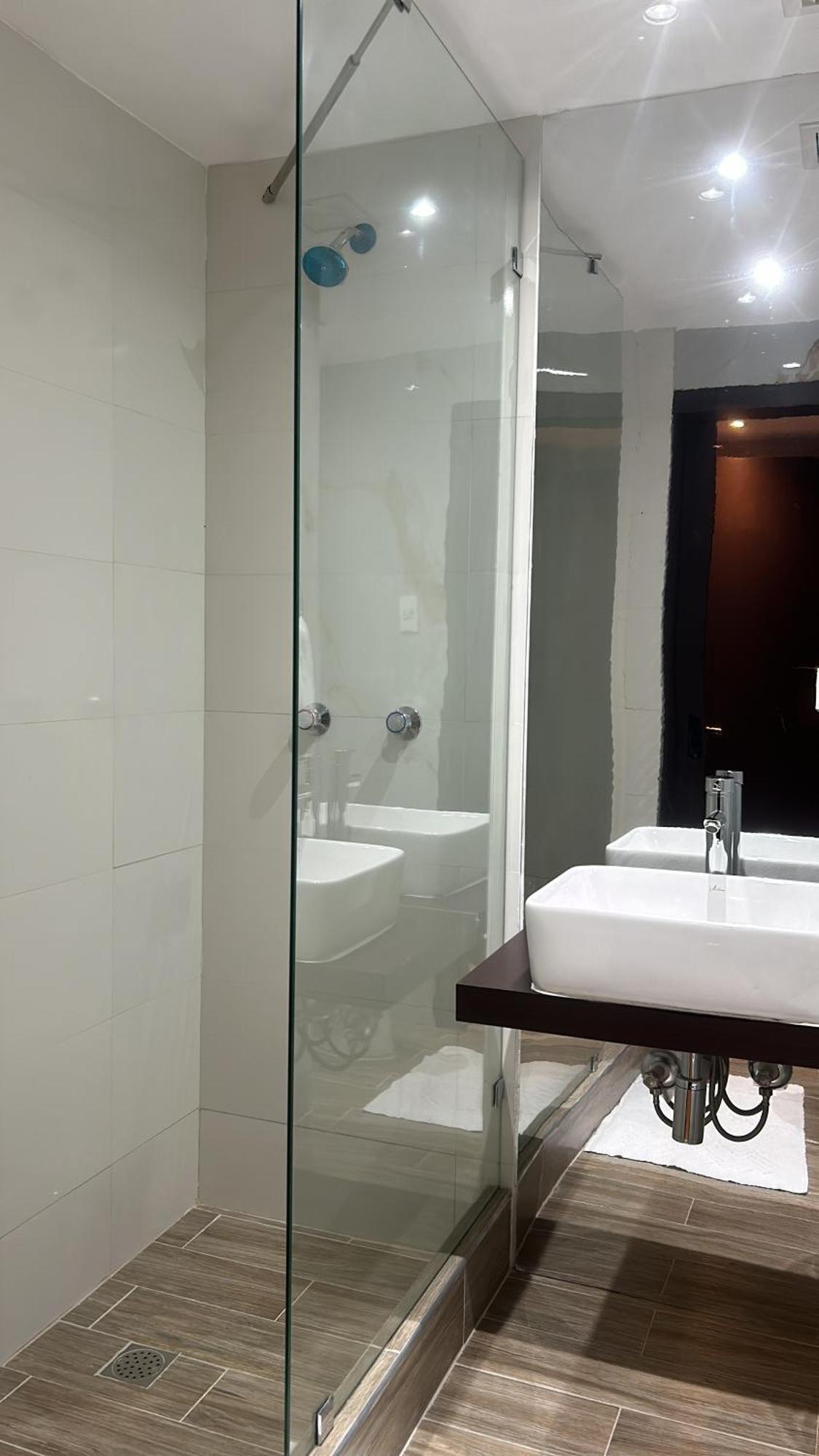 Hotel Grand Galaxie Каракас Экстерьер фото