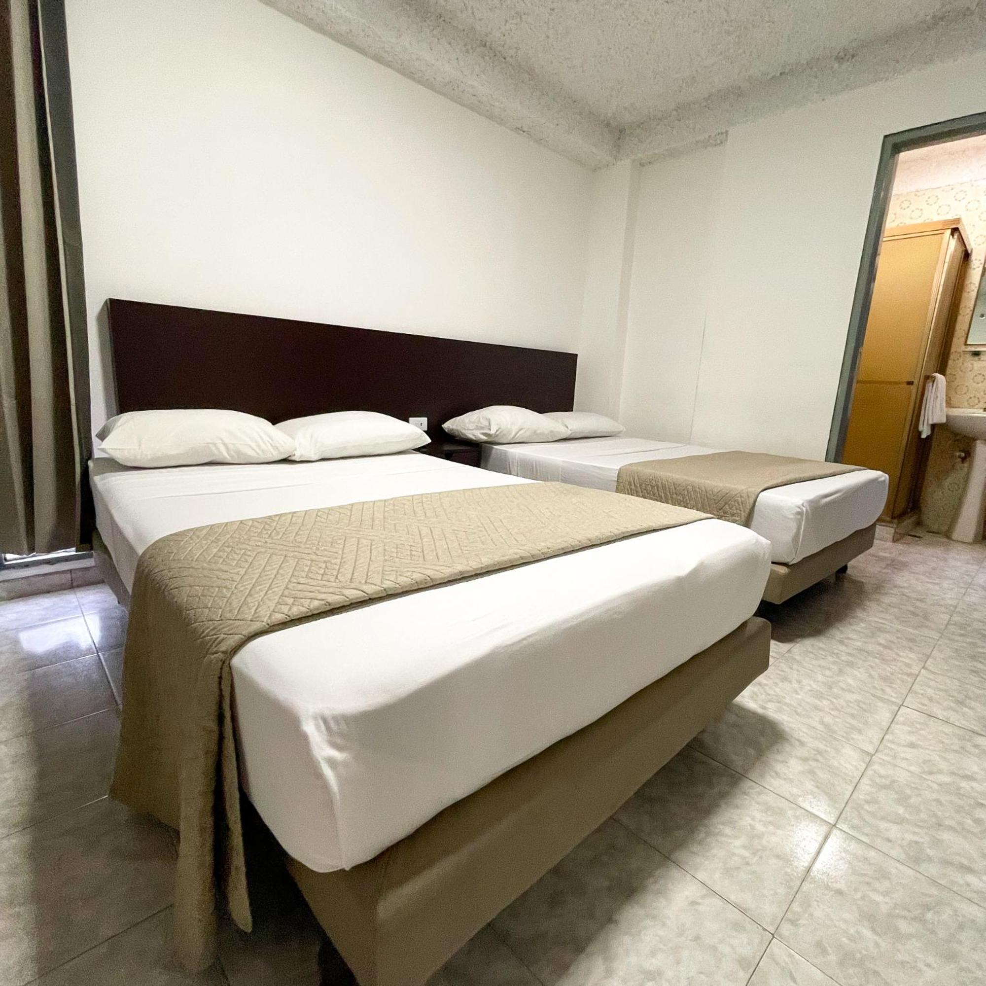 Hotel Grand Galaxie Каракас Экстерьер фото